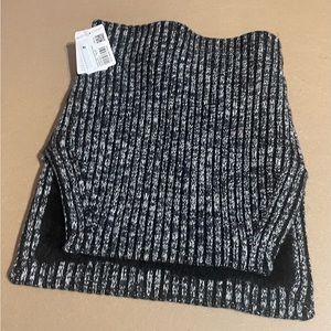 Lululemon Womens Textured Fleece-Lined Knit Neck Warmer